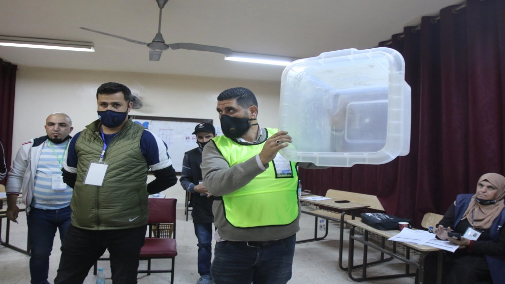نتائج أولية لانتخابات مجلس النواب 19