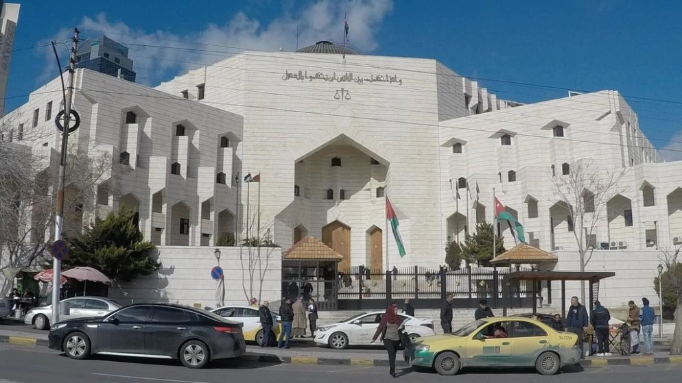 صدور أمر الدفاع 21 لضمان استمرار التقاضي وانتظام أعمال المحاكم في ظل انتشار الفيروس