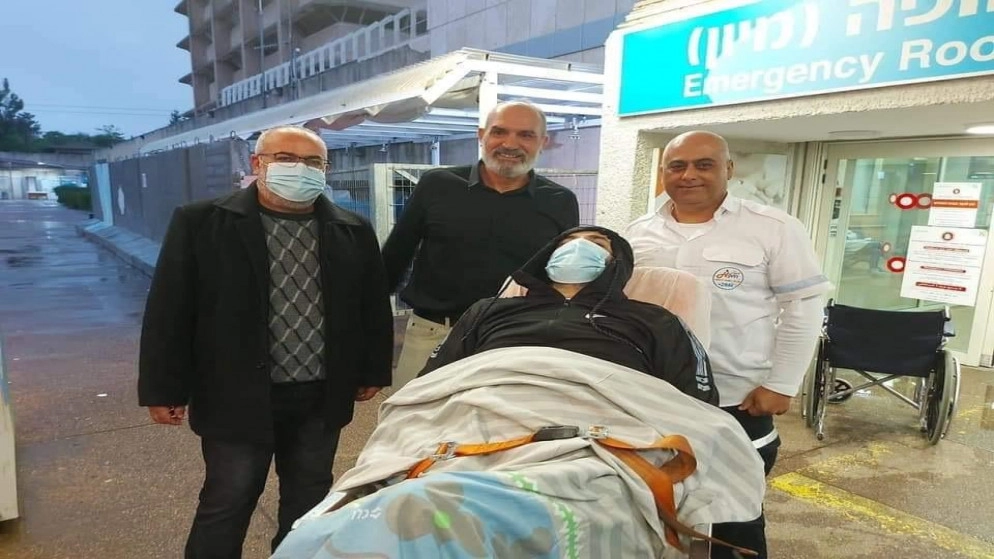 الأسير الفلسطيني ماهر الأخرس يتنفس الحرية بعد إضرابه عن الطعام لمدة 103 أيام
