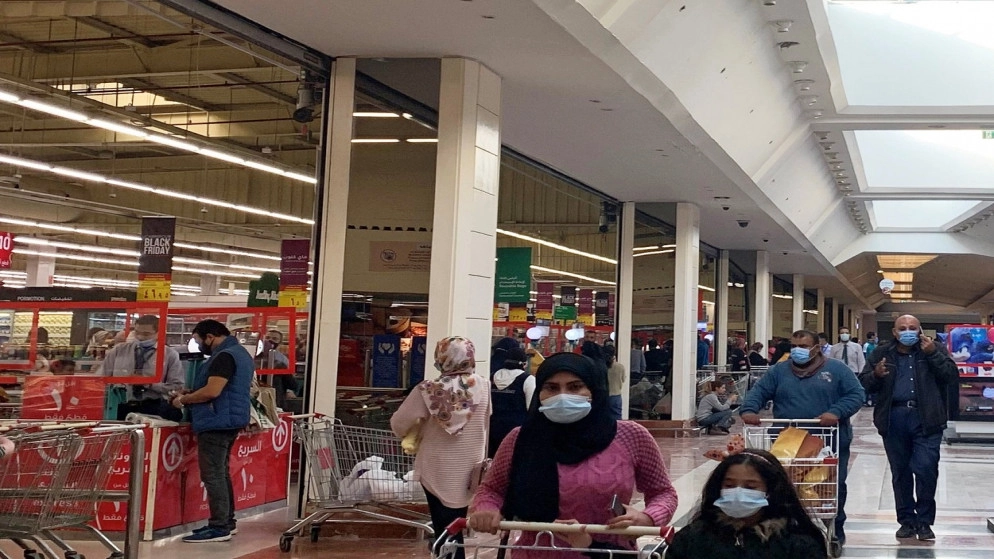 12 وفاة و357 إصابة جديدة بالفيروس في مصر