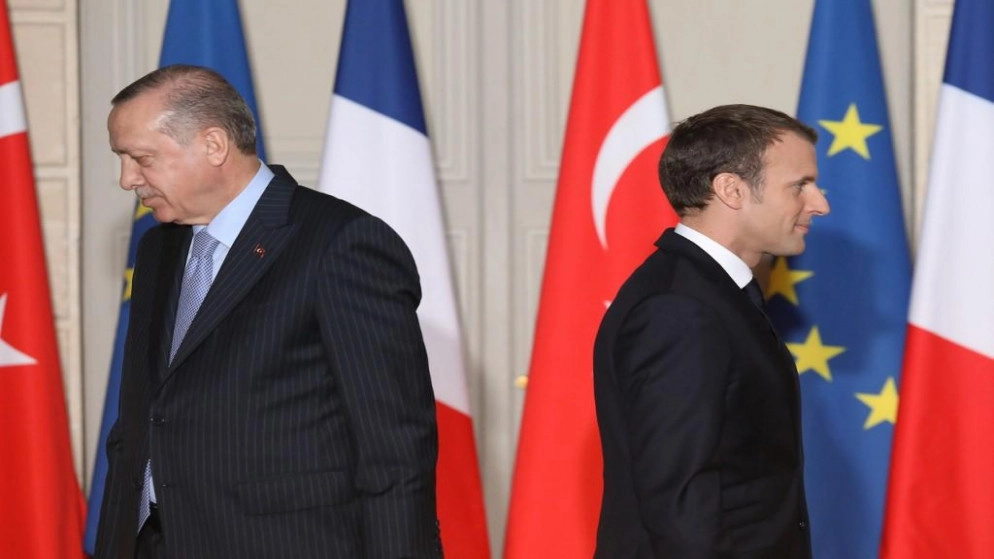 ماكرون يدعو للالتزام بالاحترام بعد تصريحات لأردوغان