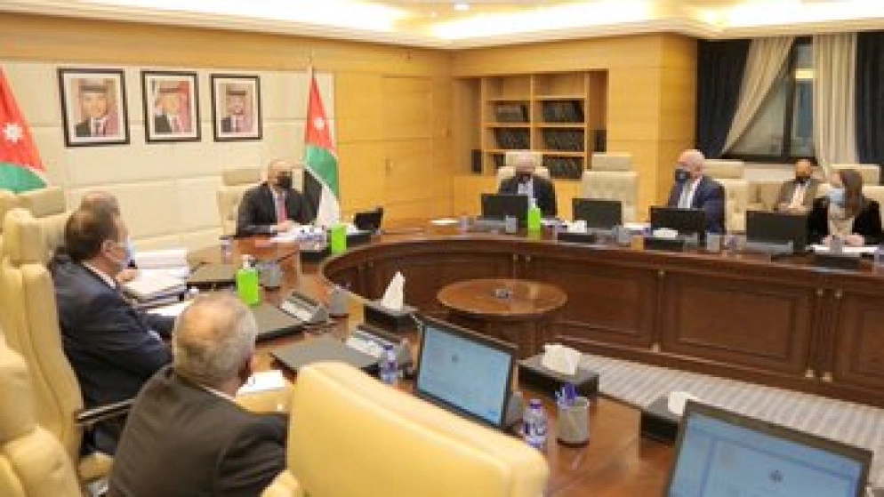 رئيس الوزراء يوجّه للإسراع في إنجاز متطلبات المركز الوطني لمكافحة الأوبئة