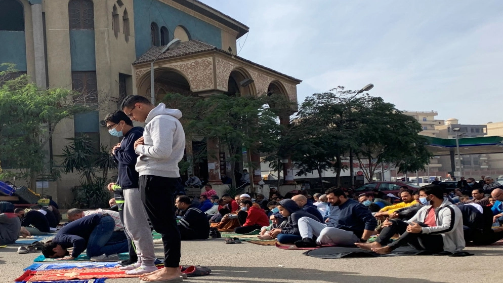 21 وفاة و 478 إصابة جديدة بالفيروس في مصر