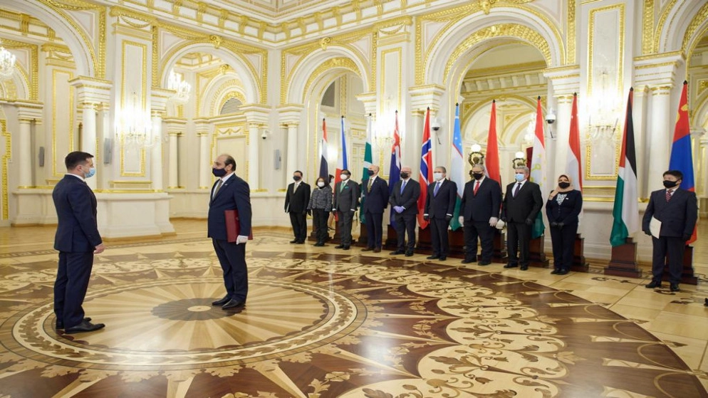 إسماعيل الرفاعي يقدم أوراق اعتماده للرئيس الأوكراني سفيرا للأردن