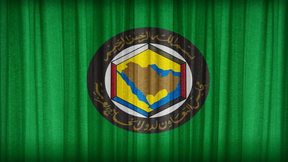 رويترز: السعوديون يسعون إلى انفراجة في الخلاف مع قطر خلال قمة مجلس التعاون
