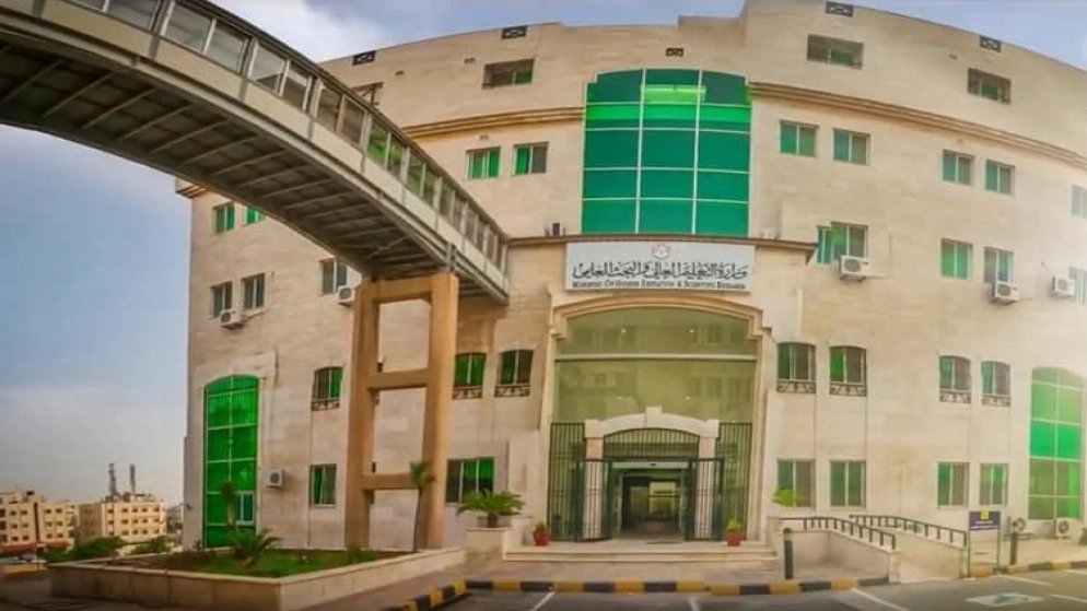 إعلان النتائج الأولية للبعثات والمنح والقروض الداخلية