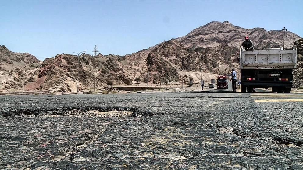 افتتاح الطريق الخلفي أمام الشاحنات والصهاريج في العقبة