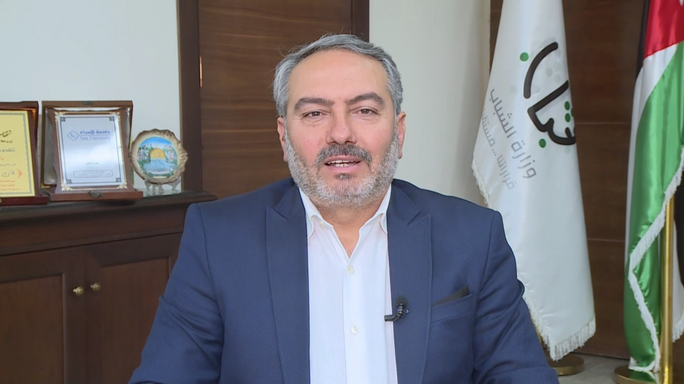وزير الشباب يعلن عن إطلاق جائزة ولي العهد للتطوع