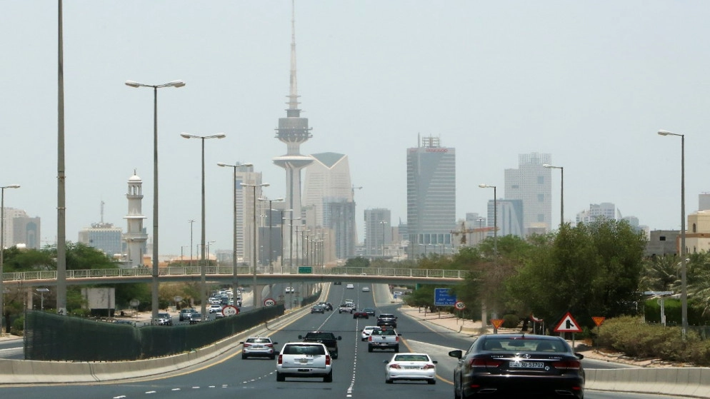 الكويت تطمح لخفض نسبة العمالة الأجنبية مستقبلاً