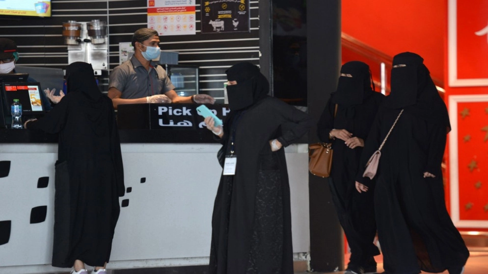 السعودية تعيد تشديد الإجراءات الصحية في جدة