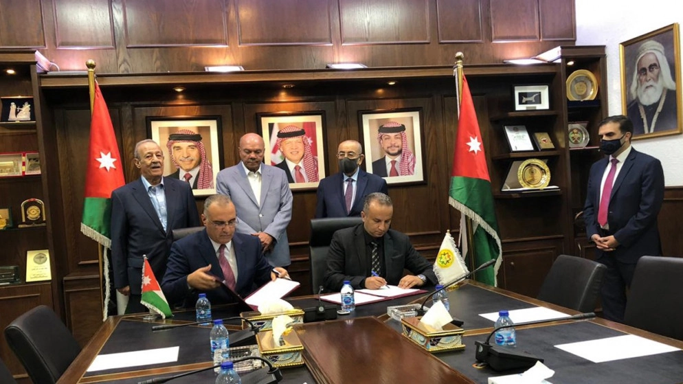 توقيع اتفاقيتين في مجلس الأعيان لتنفيذ برامج صحية وتنموية