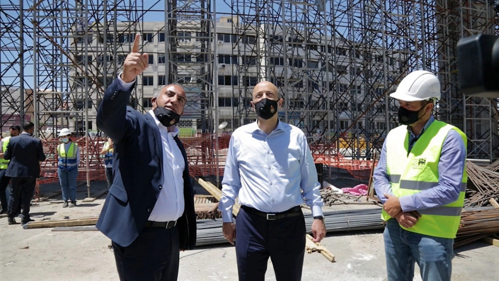 الرزاز يشدد على ضرورة تسريع العمل والإنجاز في أعمال المشروع