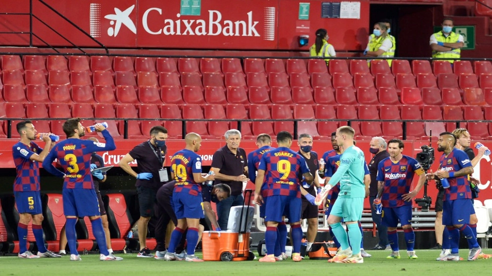 برشلونة يواجه بلباو لاستعادة الصدارة