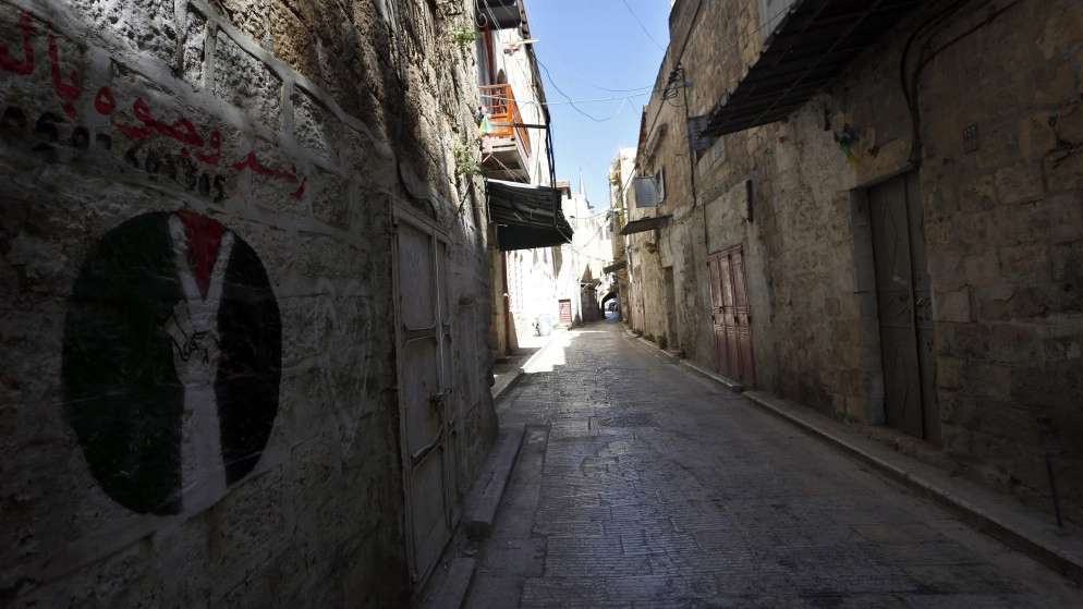 الصحة الفلسطينية: توصية بتمديد الإغلاق في الخليل جراء الوضع الوبائي