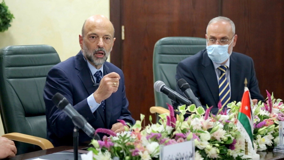 الرزاز يؤكد دعم الحكومة للأجهزة الرقابية لتمكينها من محاربة الفساد