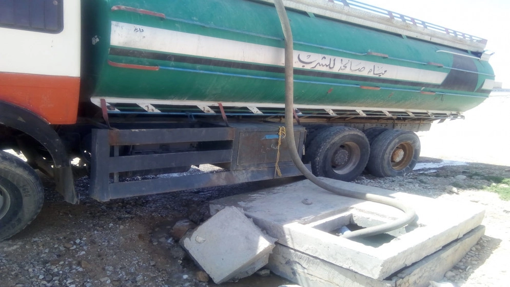 ضبط صهريج مياه يعتدي على خط ناقل الديسي في القطرانة