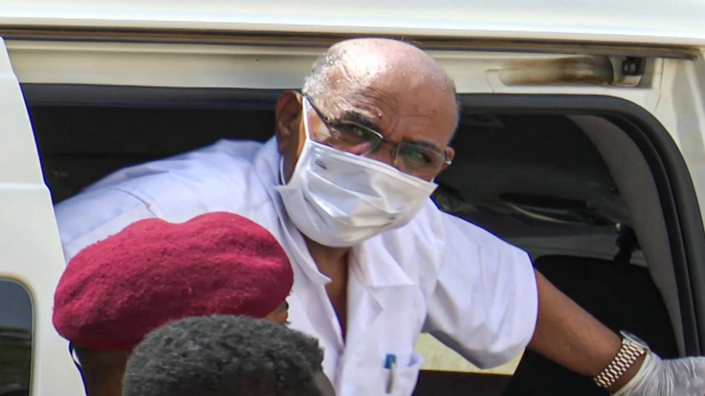 السودان: العثور على رفات 28 ضابطاً نفذوا محاولة انقلاب فاشلة في 1990