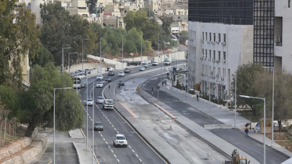 تعطل 100 مركبة بسبب ارتفاع درجات الحرارة في عمّان