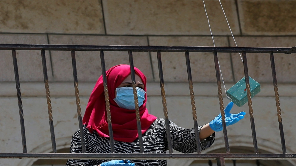 4 وفيات و353 إصابة جديدة بالفيروس في الأراضي الفلسطينية