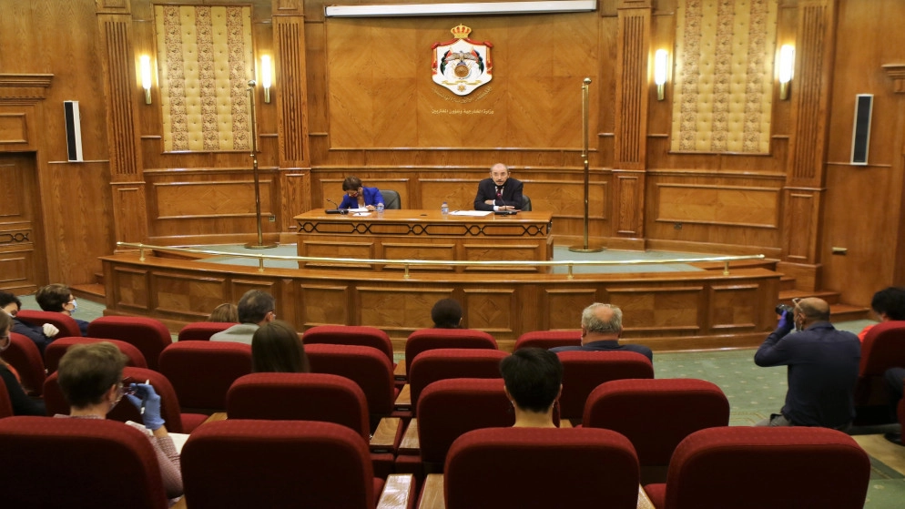 وزير الخارجية يؤكد أهمية تضامن المجتمع الدولي لمساعدة لبنان