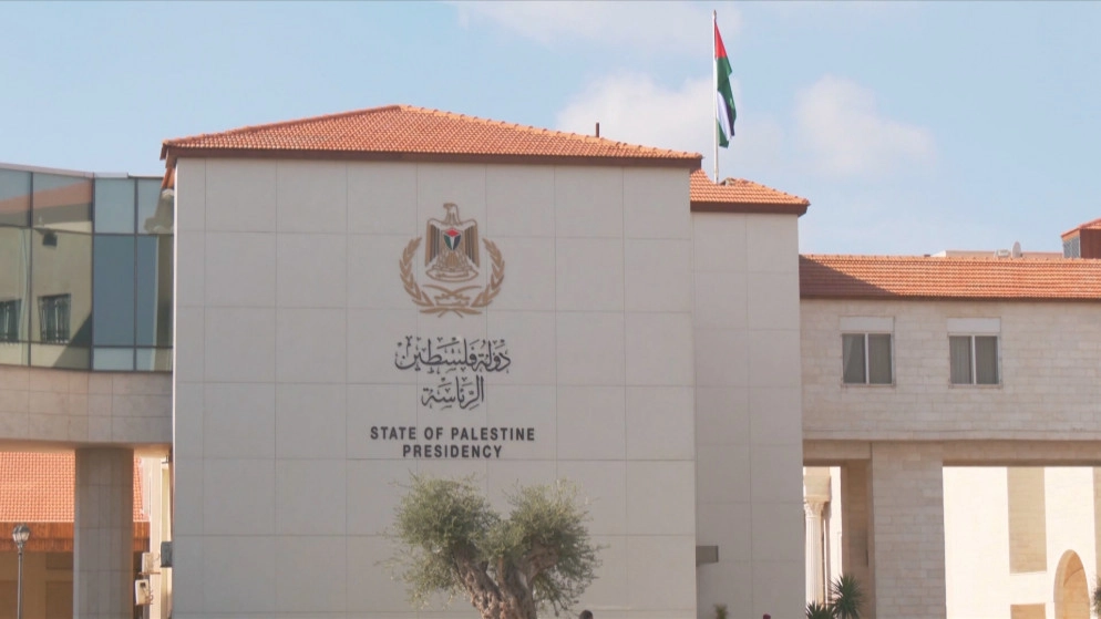استدعاء السفير الفلسطيني من الإمارات