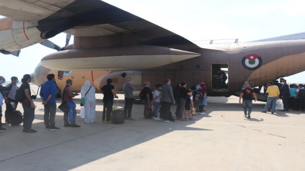 وزارة الخارجية: تأمين عودة 70 شخصا من لبنان في يومين