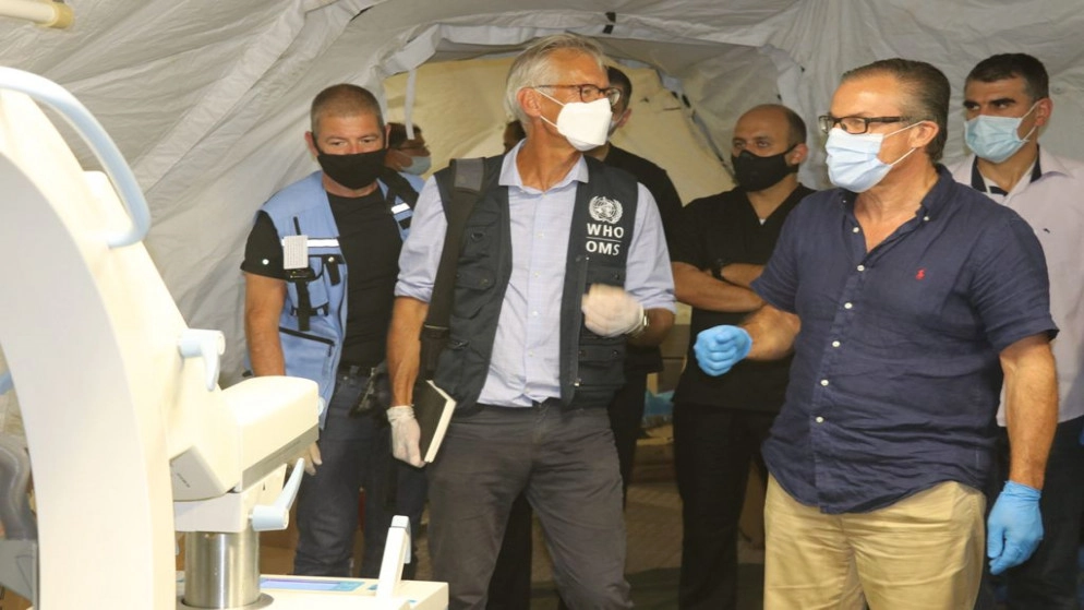 وفد من منظمة الصحة العالمية يزور المستشفى الميداني الأردني في بيروت