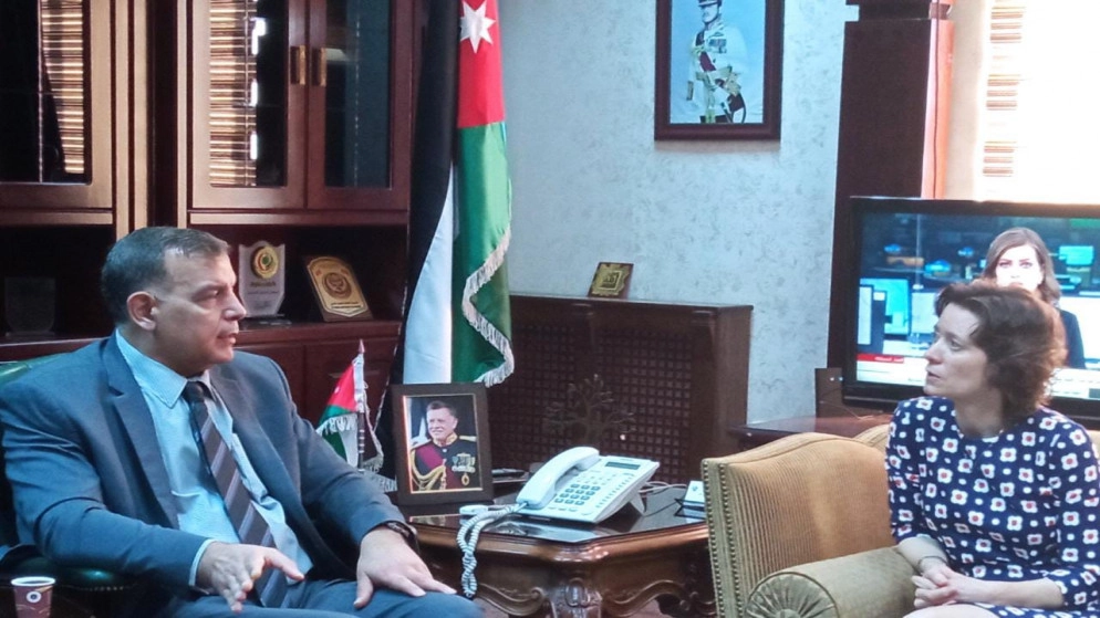 بحث تعزيز التعاون في المجال الصحي بين الأردن وبريطانيا