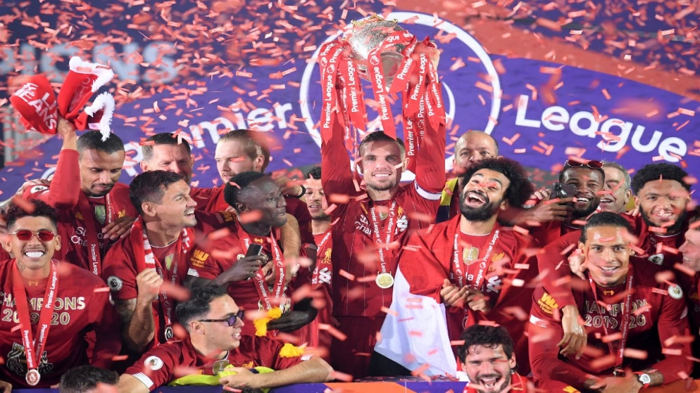 كلوب: ليفربول ليس بحاجة للإنفاق مثل تشيلسي