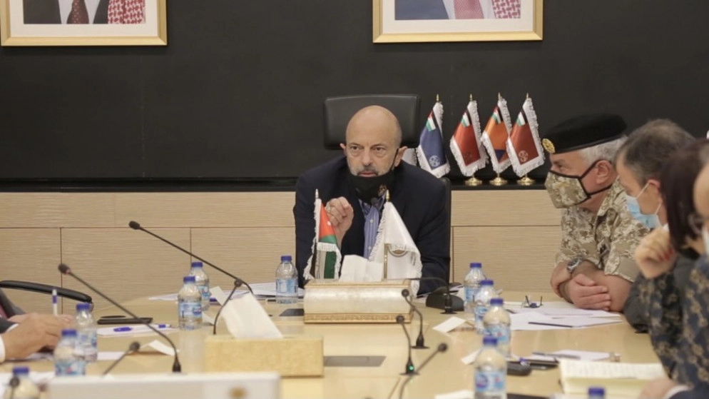 الرزاز يترأس اجتماعا لبحث آليات التعامل مع الفيروس