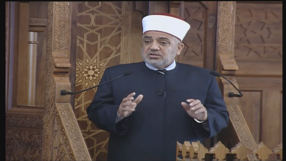 وزير الأوقاف يدعو لعدم الالتفاف إلى الإشاعات والأخبار الزائفة