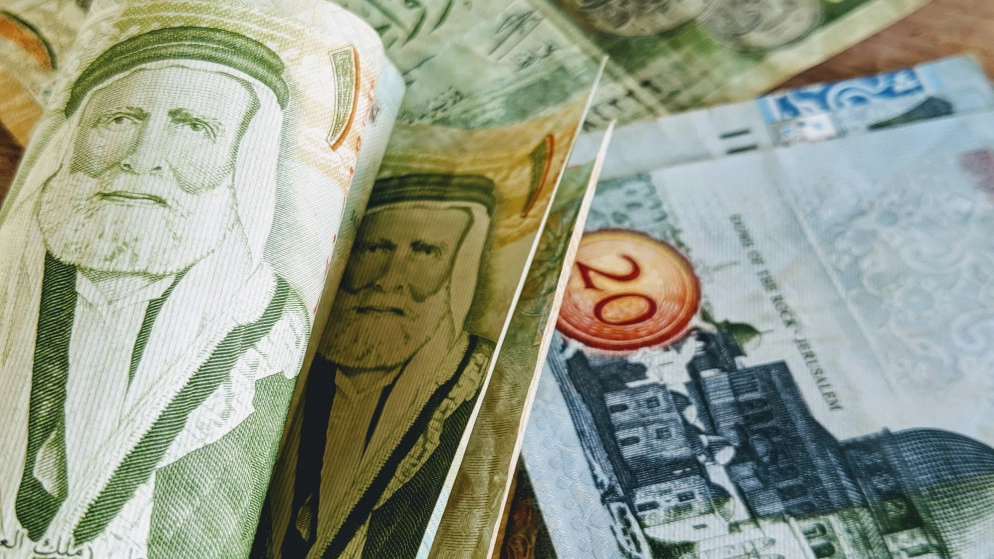 ارتفاع عجز الموازنة إلى 1.126 مليار دينار في 6 أشهر