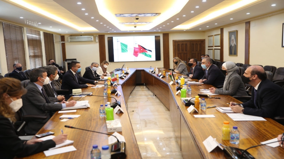 اتفاق على توجيه مساعدات إيطاليا للأردن لدعم تعافي الاقتصاد واستدامة فرص العمل