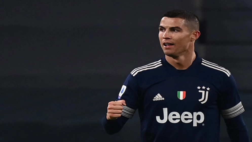 رونالدو يحقق رقما قياسيا جديدا بتسجيل هدفه 15 في الدوري الإيطالي