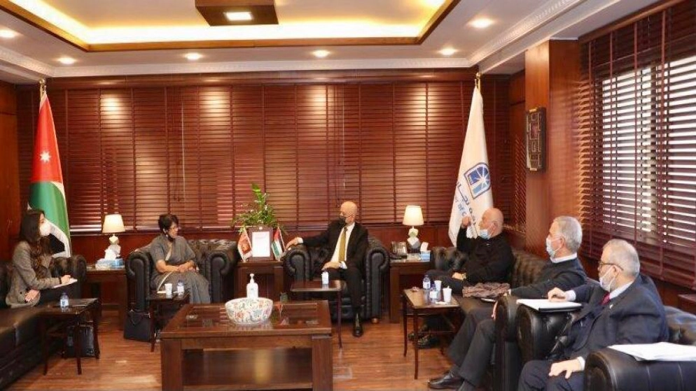 "تجارة عمّان" تبحث تعزيز علاقات الأردن الاقتصادية مع سيرلانكا