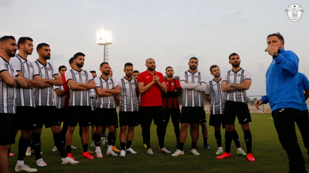 المنتخب الوطني لكرة القدم يتعادل مع دينامو كييف الأوكراني