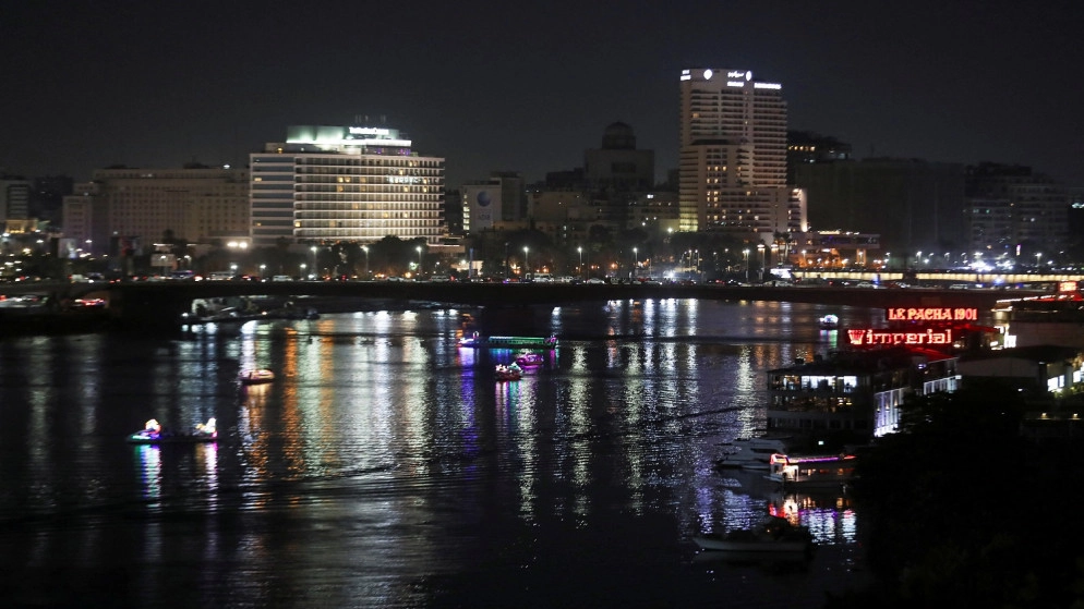 مصر : 521 إصابة جديدة بالفيروس و54 وفاة