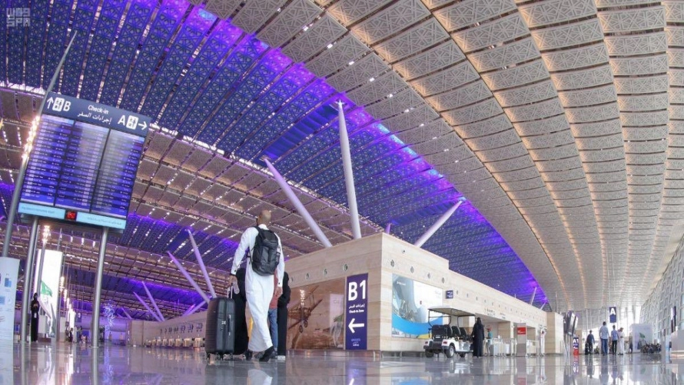 السعودية ترجئ رفع قيود السفر إلى 17 أيار
