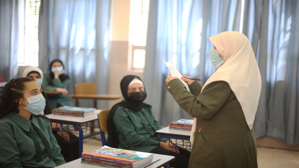 دعوة دولية إلى "ضمان حصول المعلمين على أجور مناسبة"