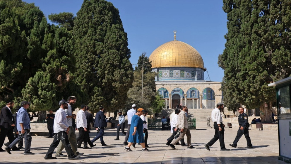 مفتي القدس: الاقتراب من المسجد الأقصى قد يكون شرارة تحرق العالم بأسره