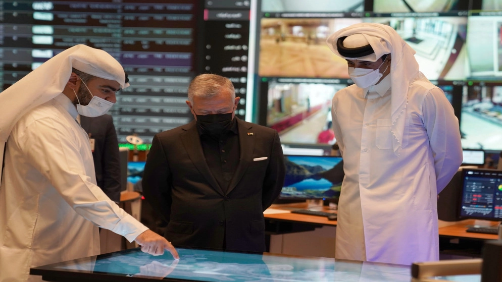 الملك يعود إلى أرض الوطن بعد زيارة إلى قطر