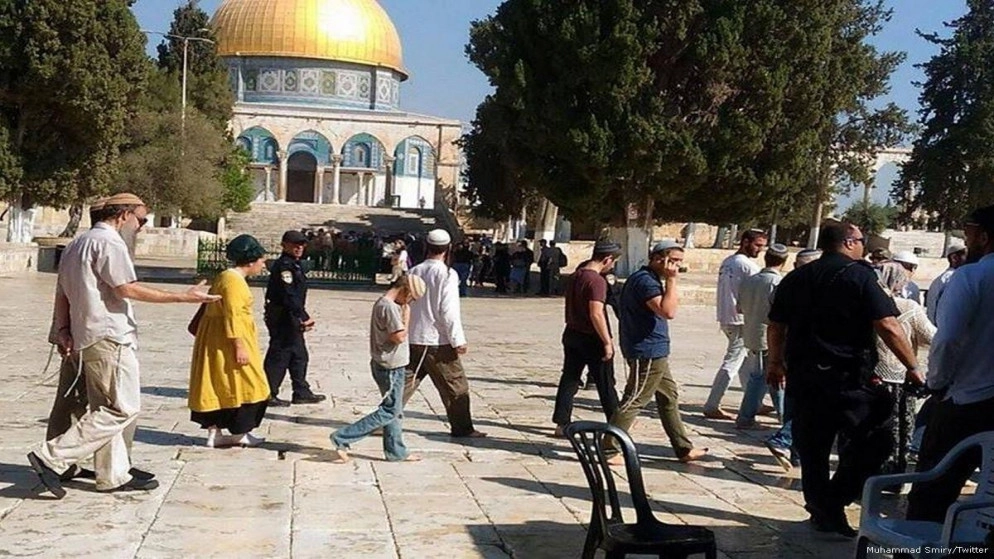 75 مستوطنا يقتحمون المسجد الأقصى