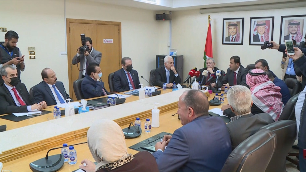 وزير التربية: التعليم الوجاهي في المدارس هو الأساس
