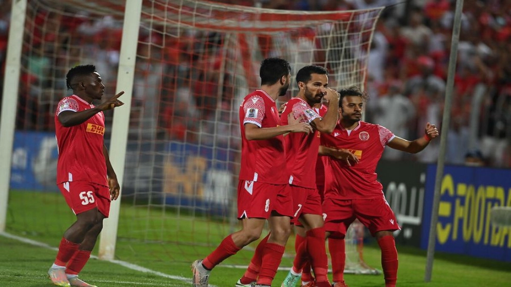 الأردنيان مرضي والروابدة يقودان نادي المحرق البحريني للقبه الثاني في كأس الاتحاد الآسيوي