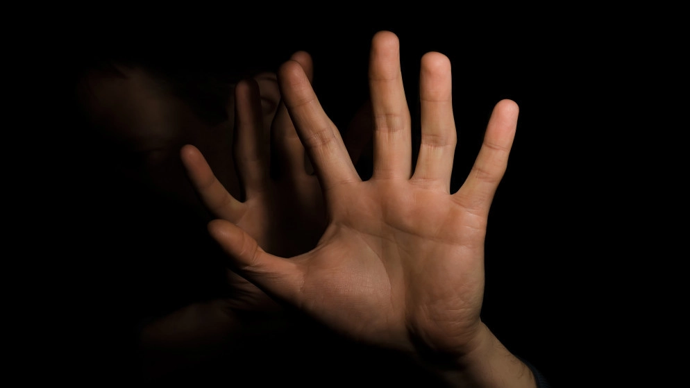 5 حالات انتهاك وعنف أسري وقعت على أشخاص من ذوي الإعاقة الشهر الماضي