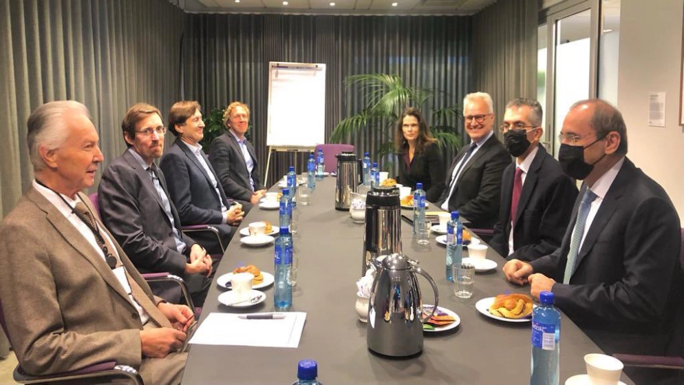 وزير الخارجية يشارك باجتماعات لتنسيق مساعدات دولية للشعب الفلسطيني