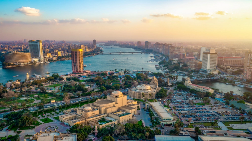 61 وفاة و902 إصابة جديدة بفيروس كورونا في مصر
