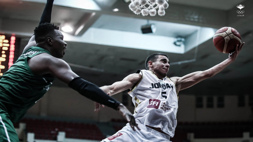 منتخب كرة السلة يفوز على نظيره السعودي في التصفيات الآسيوية المؤهلة لكأس العالم