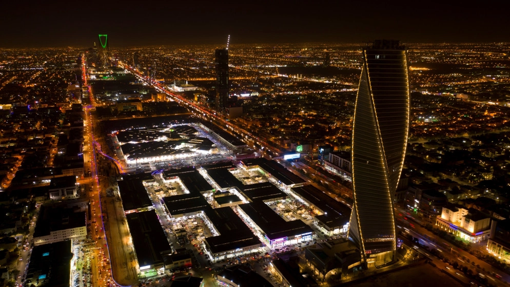 السعودية تقرر تقييد نشاط غير متلقي جرعة لقاح كورونا المعززة بعد شهرين