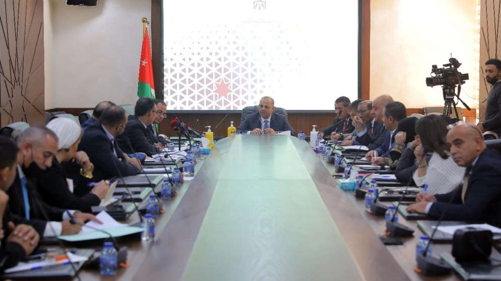 لجنة الاقتصاد والاستثمار النيابية تبحث خطة الحكومة لتنظيم البيئة الاستثمارية